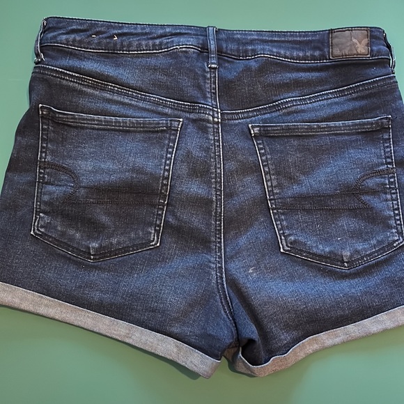 American Eagle high waisted denim shorts - Picture 2 of 4